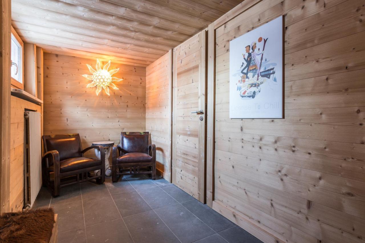 Chalet Yolo - Chalet Retreat In Central Chamonix Steam Room Exterior photo